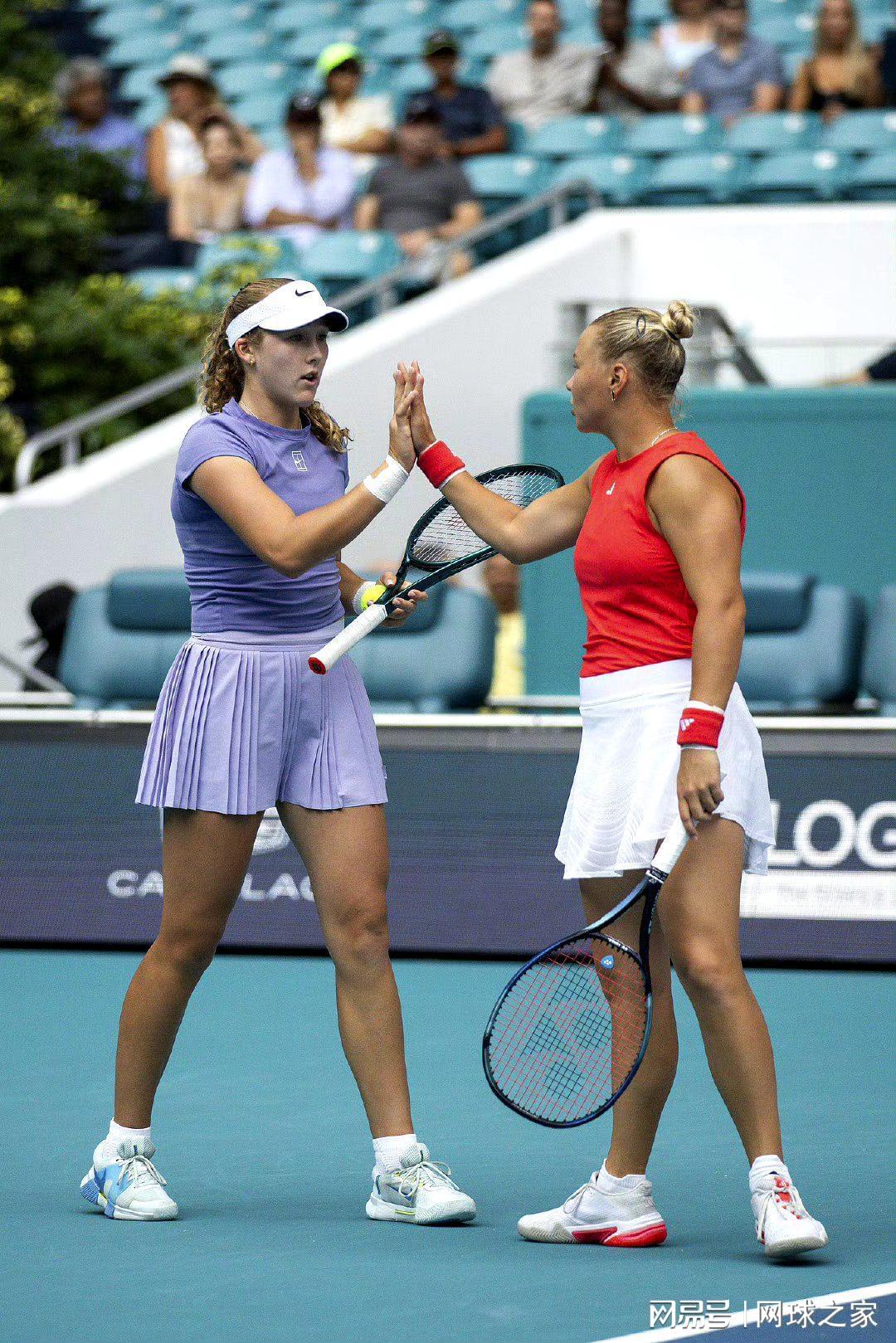 首场天才少女对决,安德列娃和姆博科谁能携冠亮相澳网