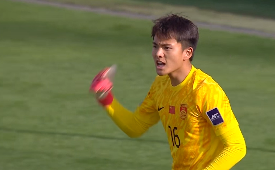 星空体育-U23国足淘汰赛首秀！冲击3连败魔咒，2年3战0进球，李昊面对考验