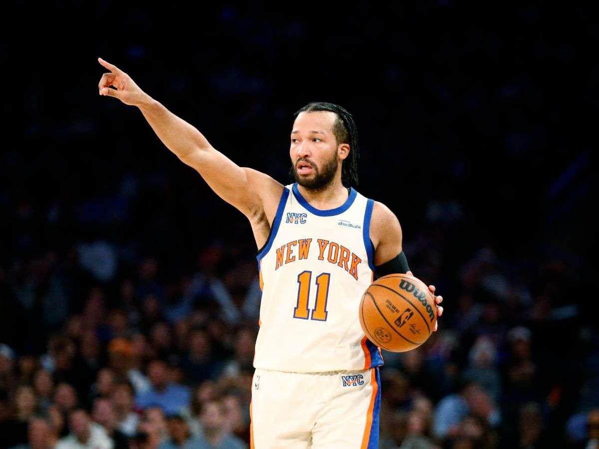 星空体育-Shams:布伦森右脚踝扭伤将缺席与勇士的比赛