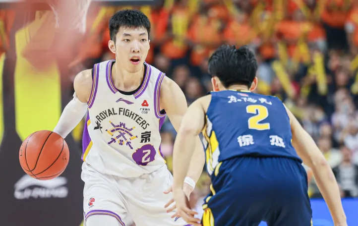 星空体育官网-3号状态回暖,2号又迷失了!8中2+4失误,被四川19岁菜鸟打爆了