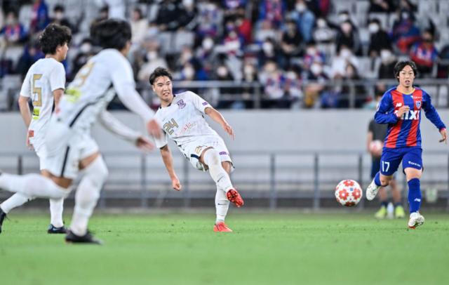 温格第二？日本外教赢球后 接着给大学生对手上课