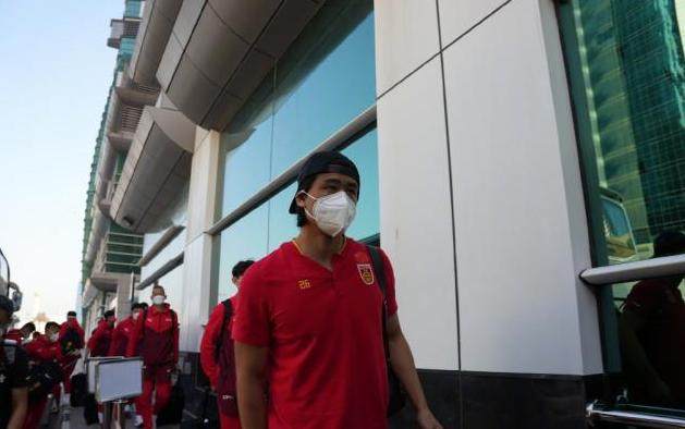 星空体育官网-【早报】上任鹅城？哈维亮相诺坎普！纽卡锁定埃迪·豪