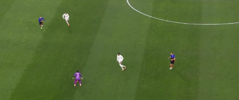 从0-2到6-2！神剧情，意甲领头羊神奇逆袭，国米甩开米兰6分