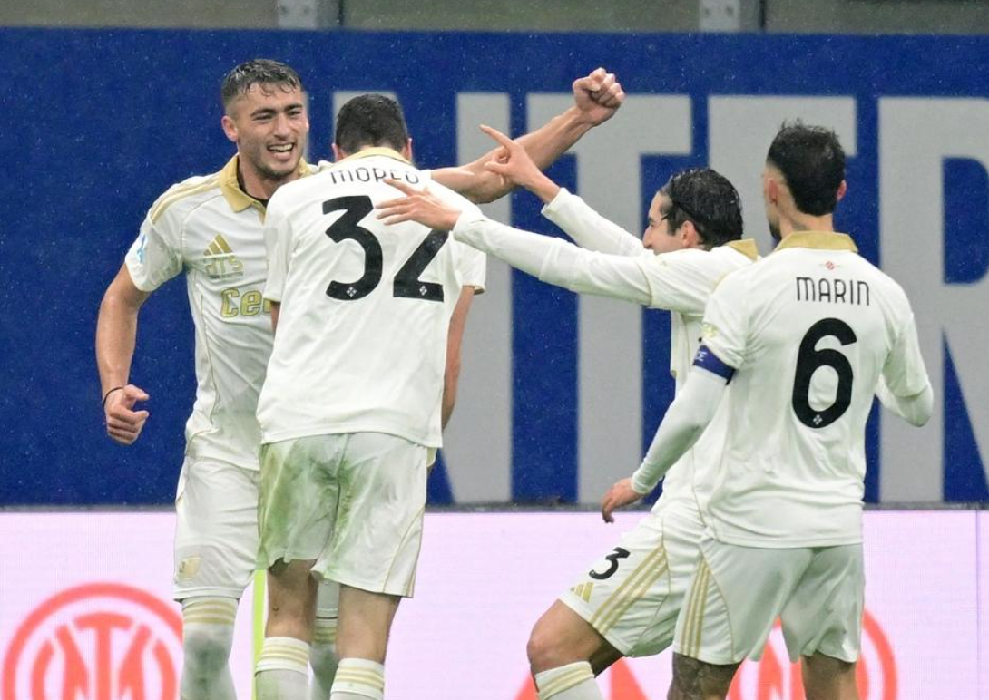 从0-2到6-2！神剧情，意甲领头羊神奇逆袭，国米甩开米兰6分