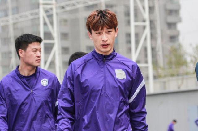 星空体育入口-国安替补变泰达“外援” 巴顿：加盟津门虎是我选的