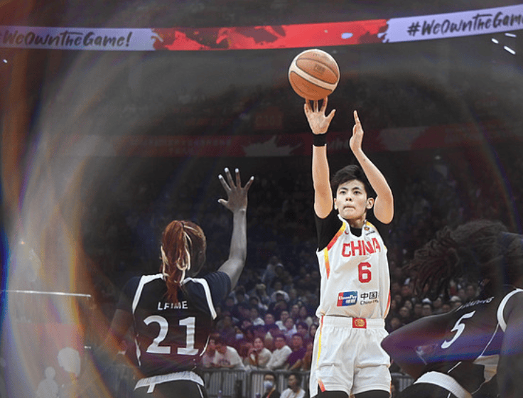 星空体育官网-辜负宫鲁鸣！14分钟3分2失误，空位不进，29岁的她怎么进国家队的