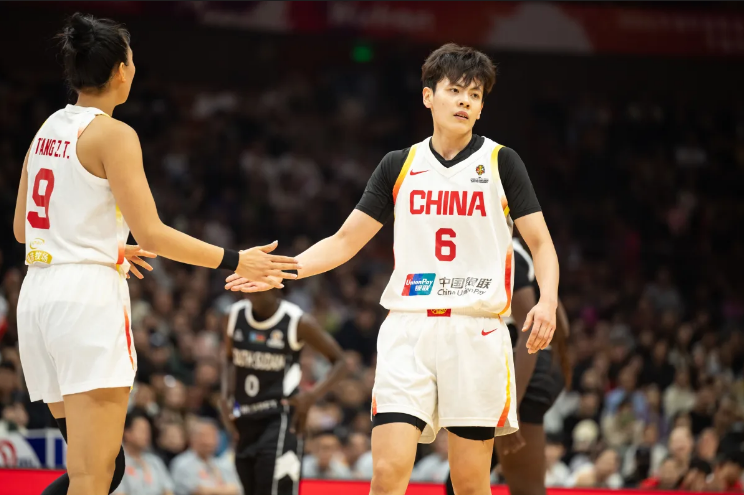 星空体育官网-中国女篮vs捷克前瞻：张子宇王思雨率队死磕劲敌 赢球即晋级